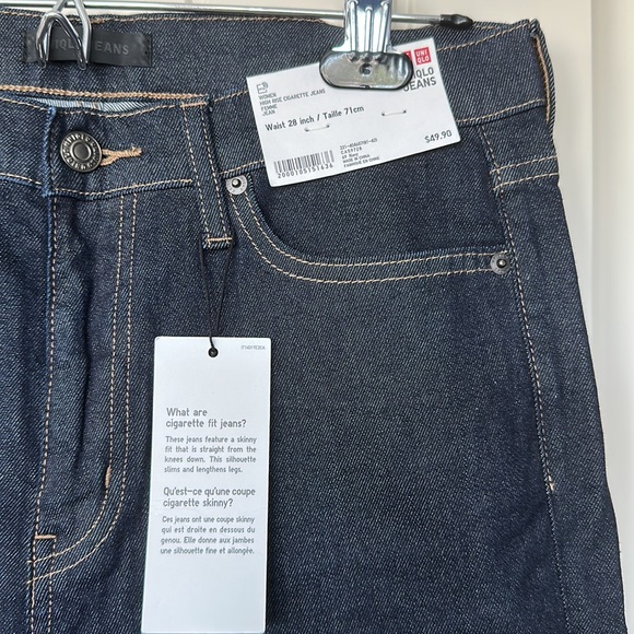 Uniqlo High Rise Cigarette Jeans - Picture 2 of 3